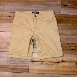 aeropostal khaki shorts size 4 9 inch bermuda